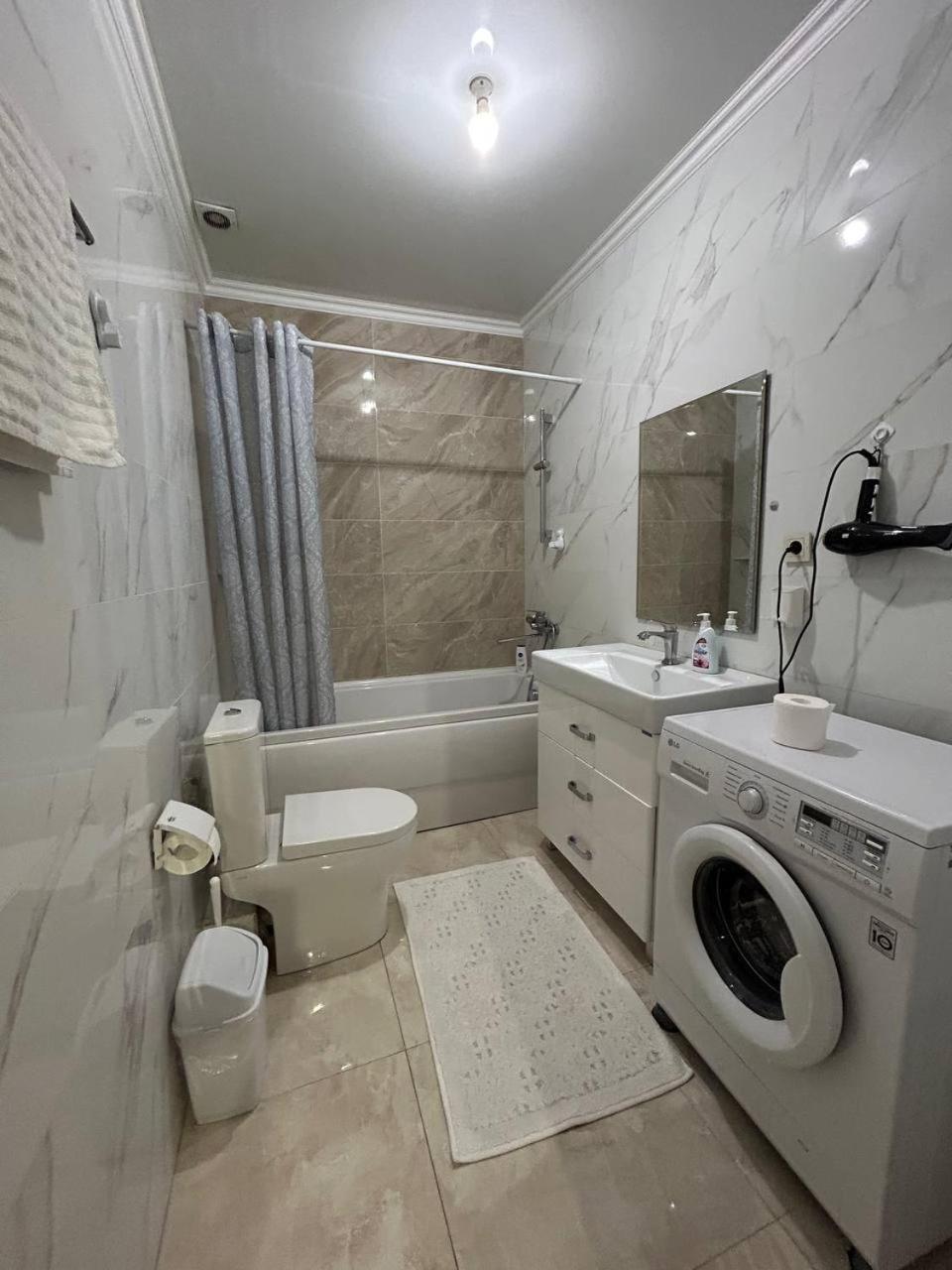 Appartement Ecohouse à Bichkek Extérieur photo